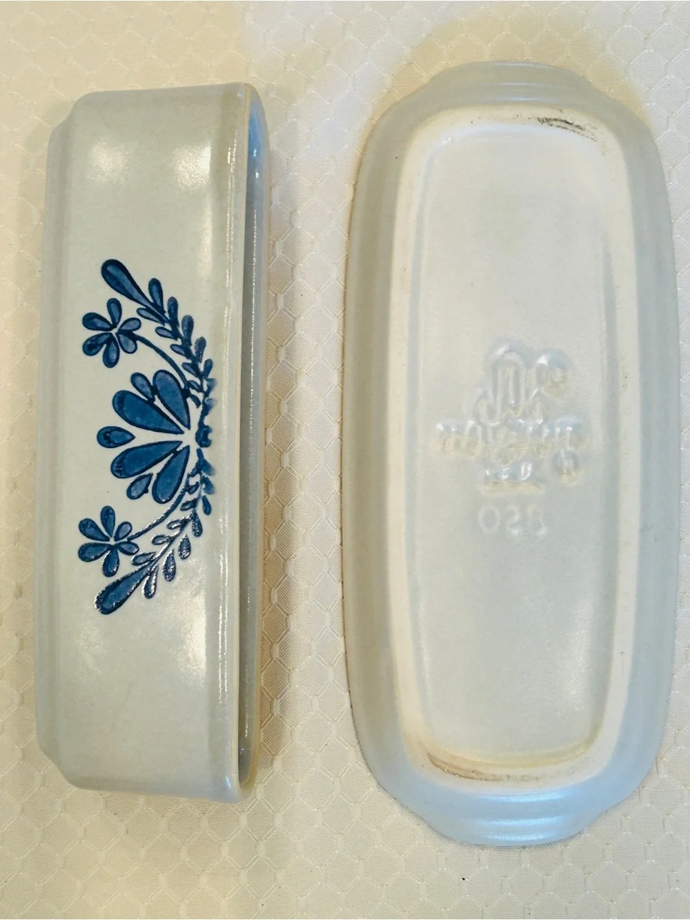 Pfaltzgraff Stoneware Yorktowne Covered Butter Dish USA Retired
028 Floral - Picture 5 of 8